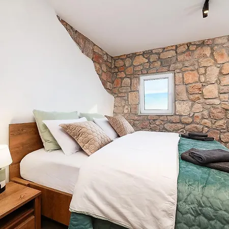 Stone With Open Sea Views And Pool, In The Heart Of Nature Park, The Sound Of Silence - By Traveler Tourist Agency Krk - Id 2681 Villa